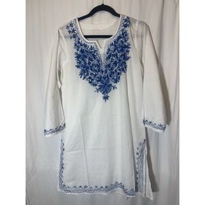 Unbranded White W/Blue Embroidered Detail Swimsuit‎ Cover Women's Size M V13